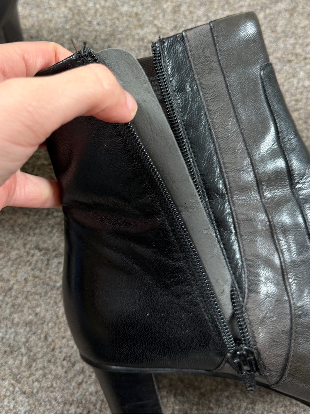 90s Y2K Liz Claiborne Black Leather Chunky Heel Square Toe Ankle Boots Women’s 8 - Picture 11 of 12